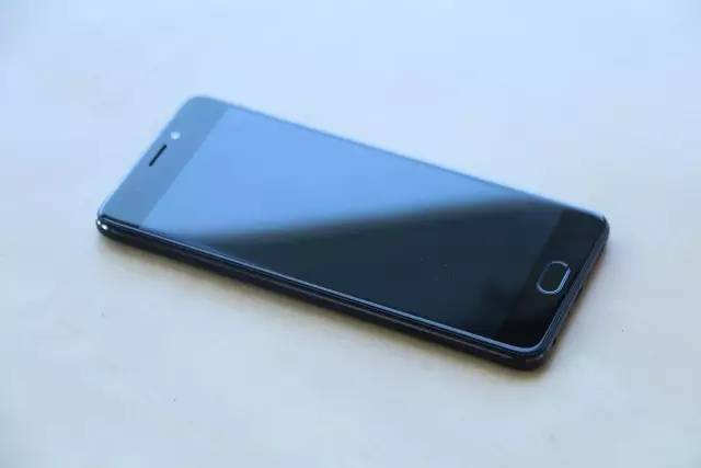 手机qq2013主题，魅蓝 Note6 评测：双摄并不像是千元机水平