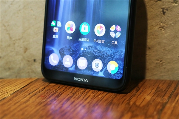 步步高翻盖手机大全，诺基亚 X6 图赏：86% 屏占比