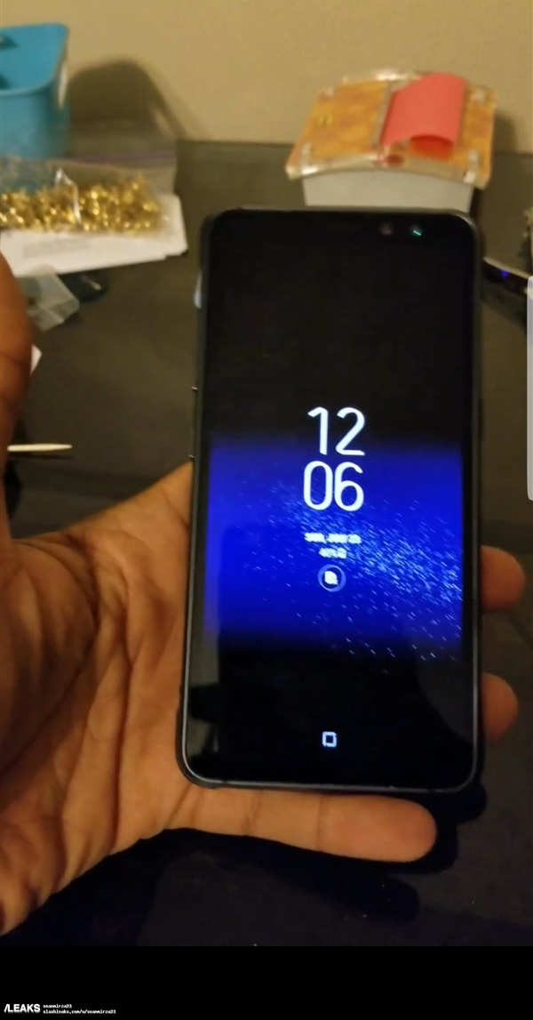 手机维修视频教程，不怕摔的 S8！三星 Galaxy S8 Active 真机照曝光
