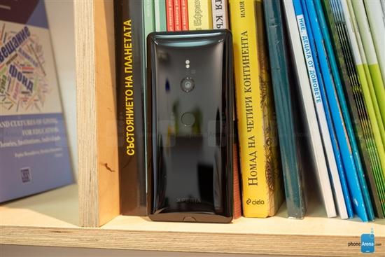 手机贴吧，索尼 Xperia XZ3 公布：骁龙 845 加持 售价高达 6100 元