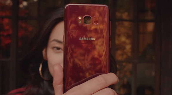 锥子手机，三星 Galaxy S8 枫叶红登场：11 月 28 日开卖