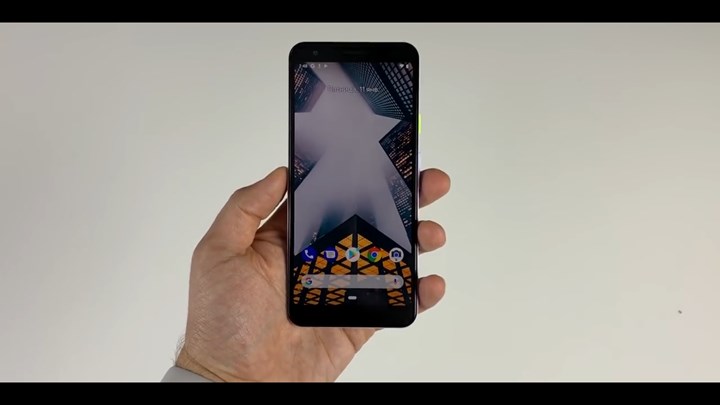 i9008l三星手机，谷歌 Pixel 3 Lite 上手视频曝光：3.5mm 耳机插孔和塑料机身