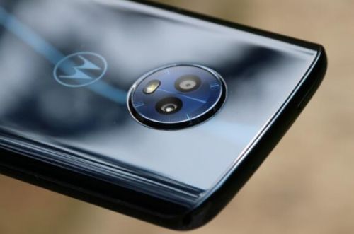 小米手机评测，摩托罗拉新手机确以为 Moto 青柚 1s 5 月 17 日正式公布
