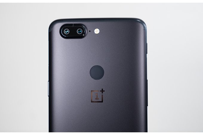 手机壳，谷歌宣布将和一加举行周全的 Google Lens 智能镜头整合