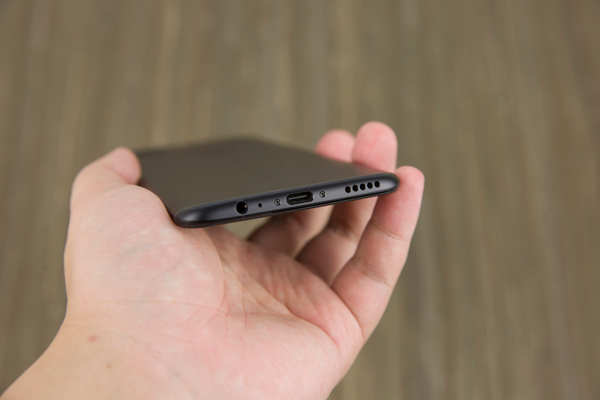 oppo手机a201，一加 OnePlus 5 详细评测：真·满血骁龙 835 旗舰