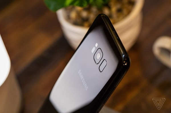 htc手机病毒，传三星将为 Galaxy Note 9 配备屏下指纹识别功效