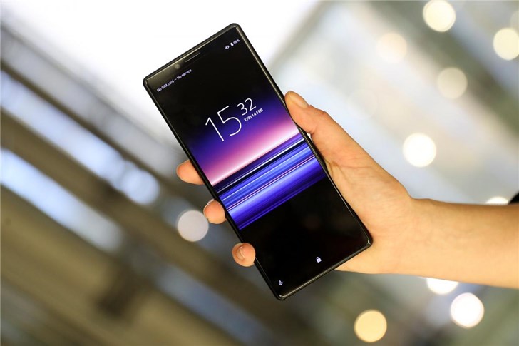 qq轰炸机手机版，索尼 Xperia 1 手机将会在 4 月 26 日登录中国台湾市场