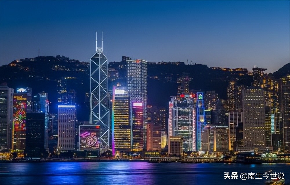 香港人均收入多少（17216港元，近1.4万元人民币详解）